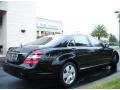 Black - S 550 Sedan Photo No. 6