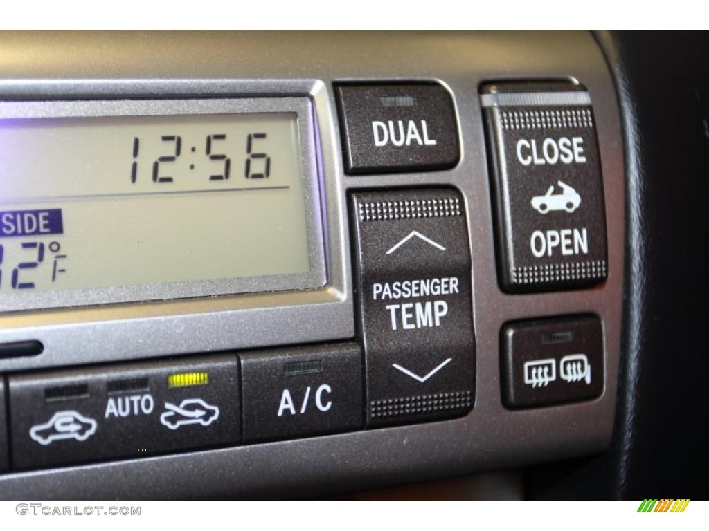 2008 Lexus SC 430 Convertible Controls Photo #43611482