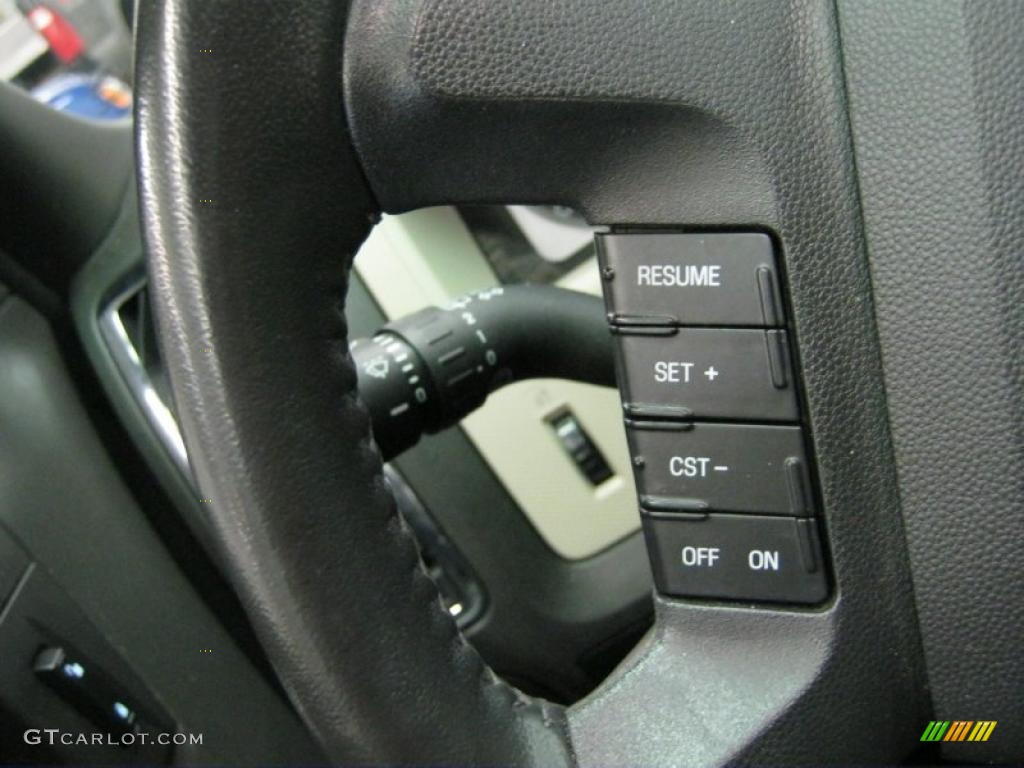 2008 Mariner V6 4WD - Black Pearl Slate / Black photo #10