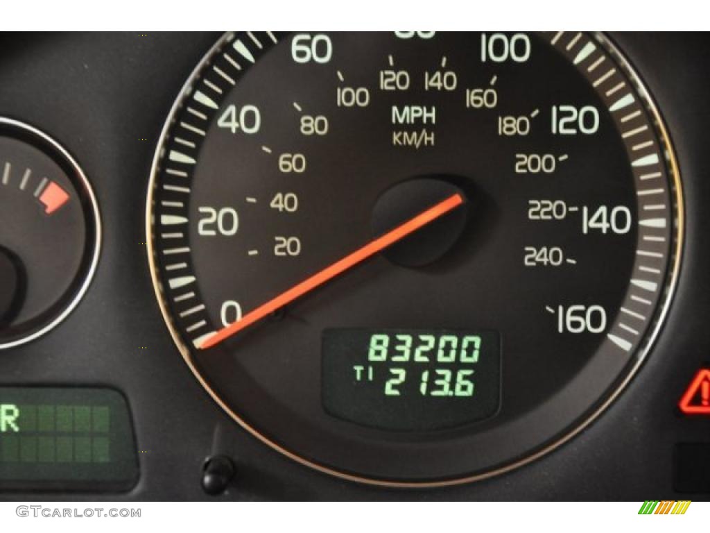 2003 XC90 T6 AWD - Black / Taupe/Light Taupe photo #7