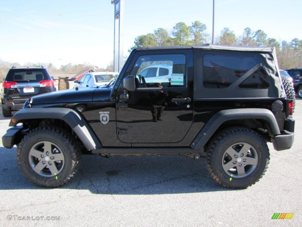 2011 Wrangler Call of Duty: Black Ops Edition 4x4 - Black / Black photo #4