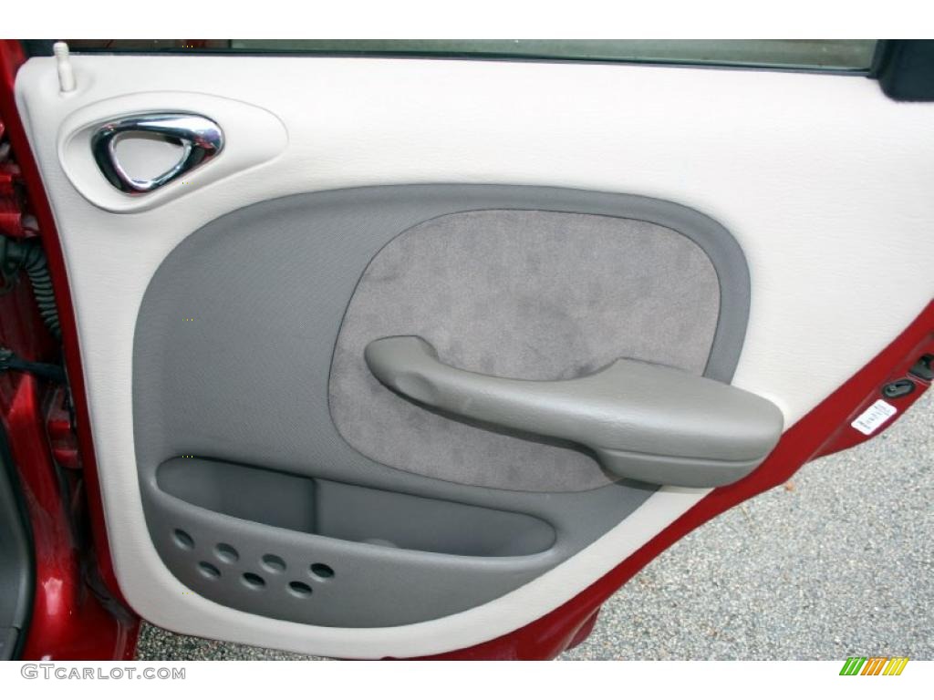 2002 Chrysler PT Cruiser Touring Gray Door Panel Photo #43621859