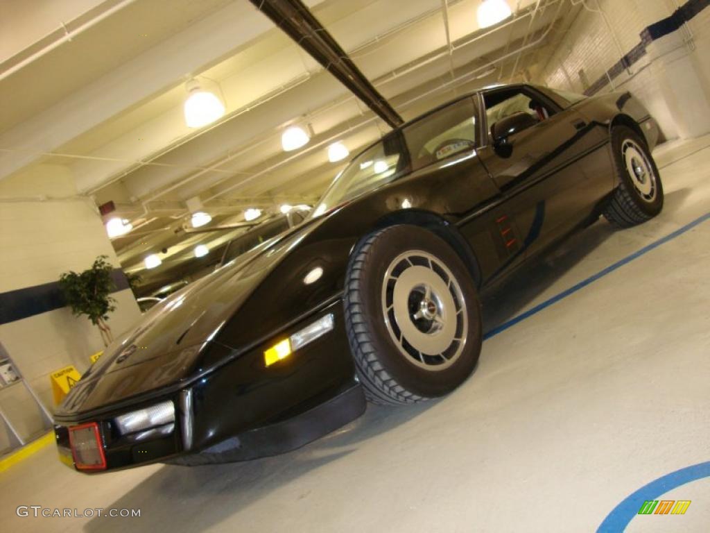 1985 Corvette Coupe - Black / Carmine Red photo #1