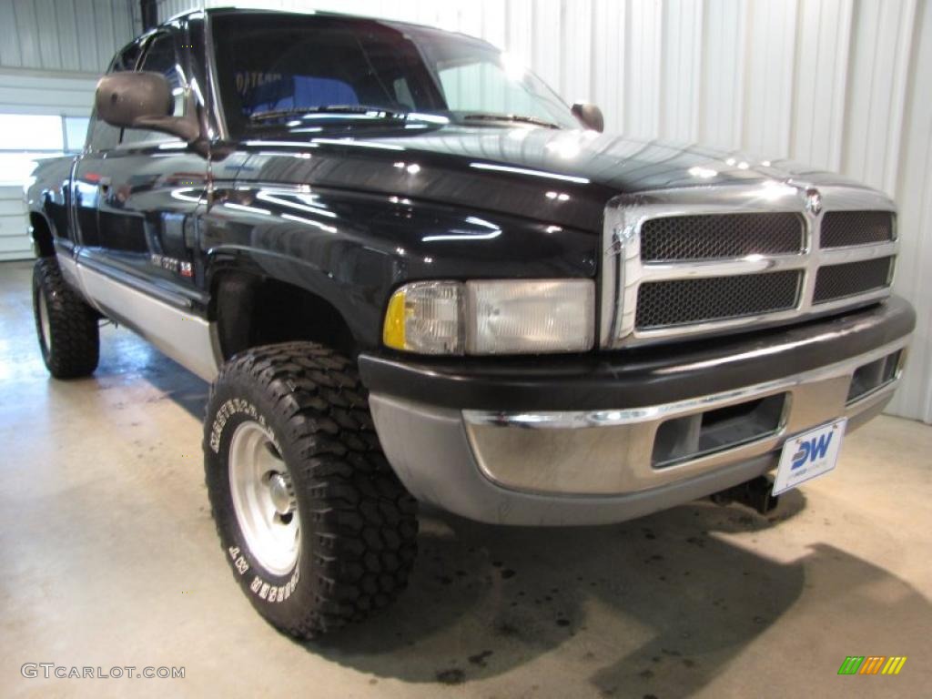 Black Dodge Ram 1500