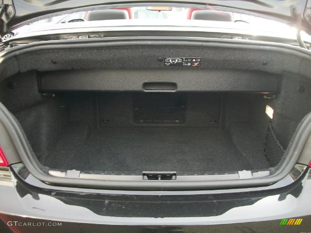 2010 BMW 1 Series 128i Convertible Trunk Photo #43628198