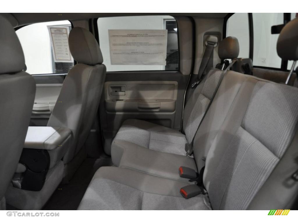 2011 Dakota Big Horn Crew Cab - White Gold Metallic / Dark Khaki/Medium Khaki photo #16