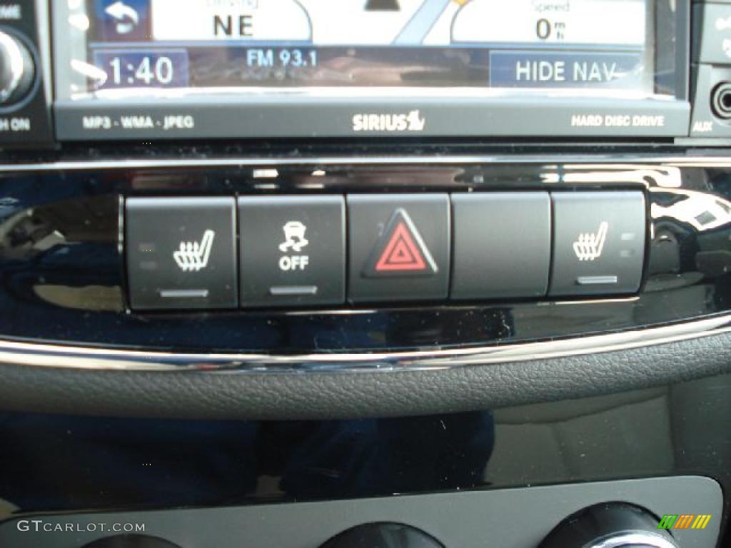 2011 Chrysler 200 Limited Controls Photo #43635484