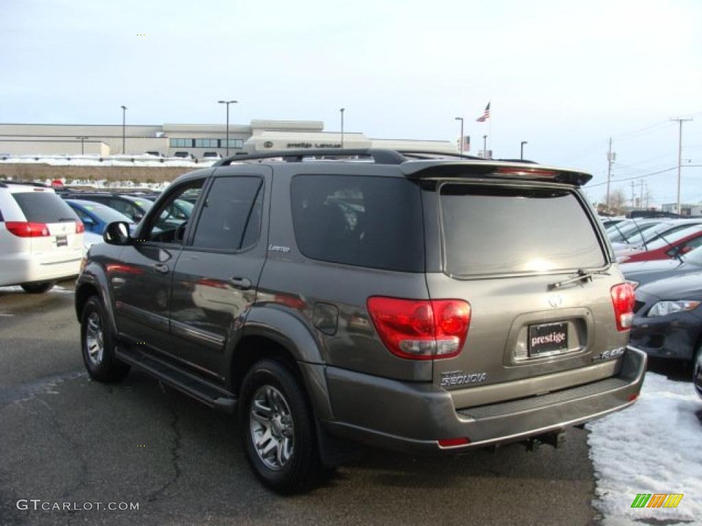 2007 Sequoia Limited 4WD - Phantom Gray Pearl / Light Charcoal photo #4