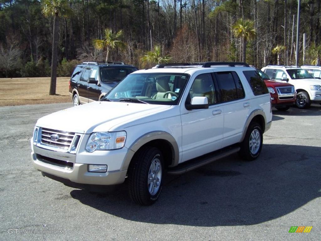 2010 Explorer Eddie Bauer - White Suede / Camel photo #1