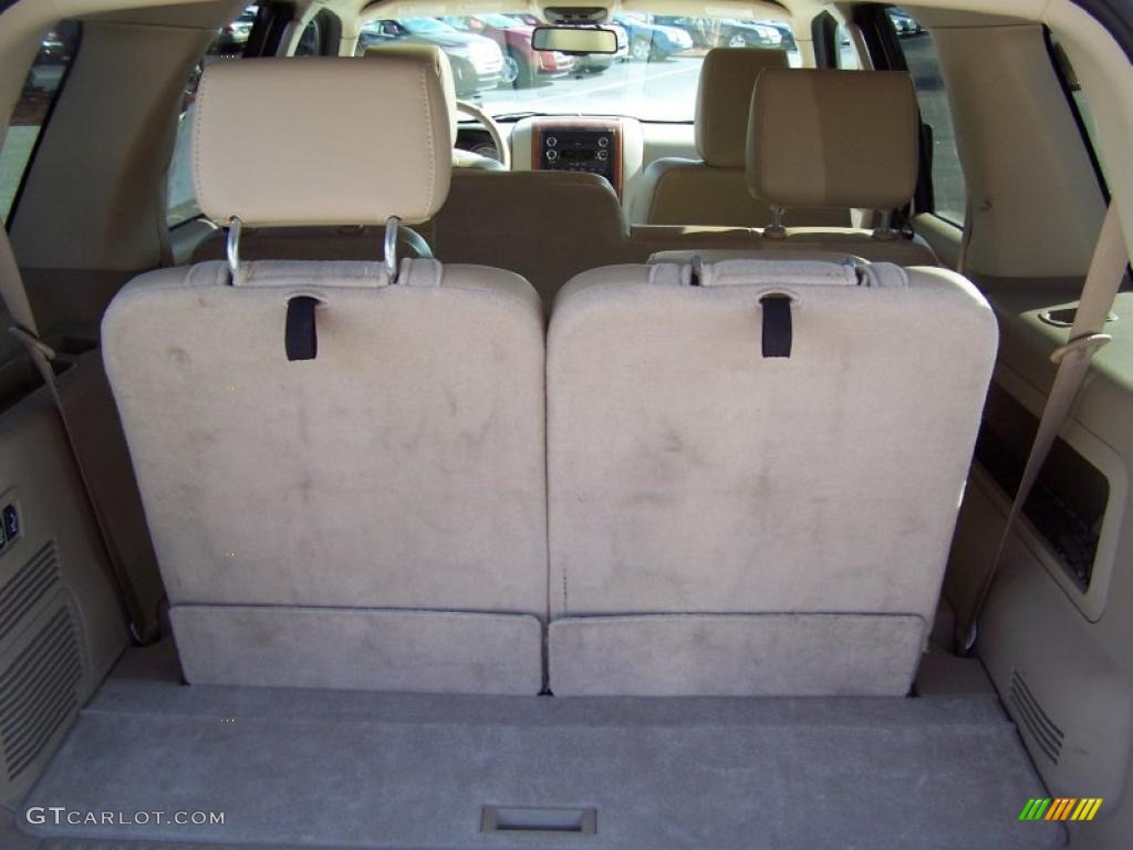 2010 Explorer Eddie Bauer - White Suede / Camel photo #16