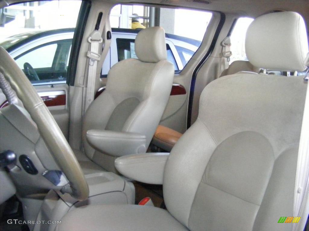 2005 Chrysler Town & Country Limited interior Photo #43643016