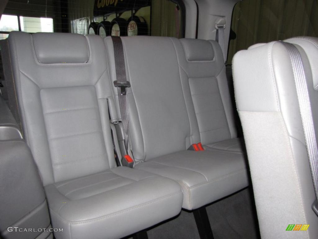 2003 Expedition XLT 4x4 - Laser Red Tinted Metallic / Flint Grey photo #5