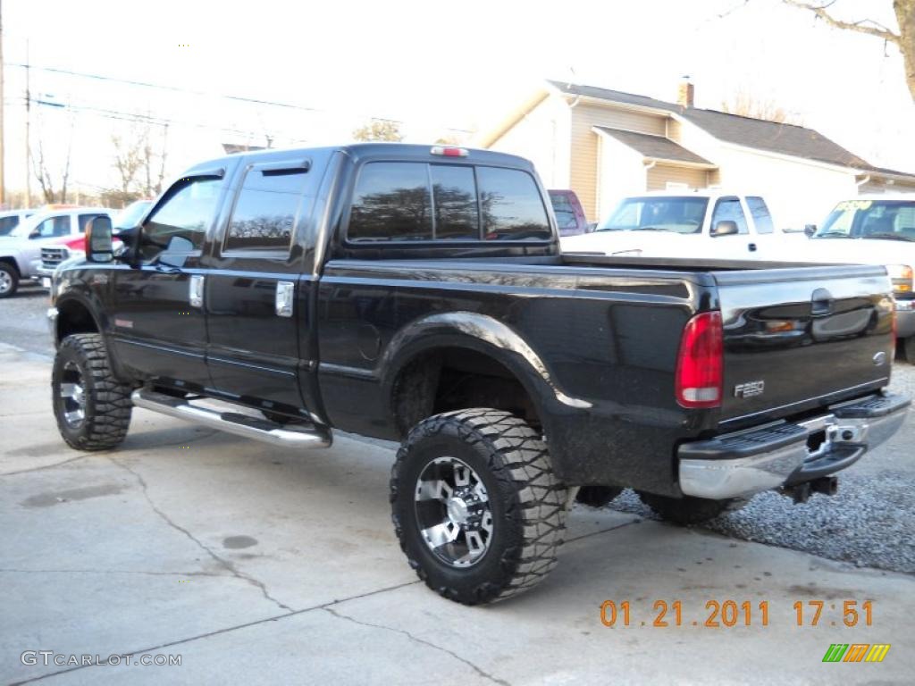 2003 F250 Super Duty Lariat Crew Cab 4x4 - Black / Medium Flint Grey photo #10