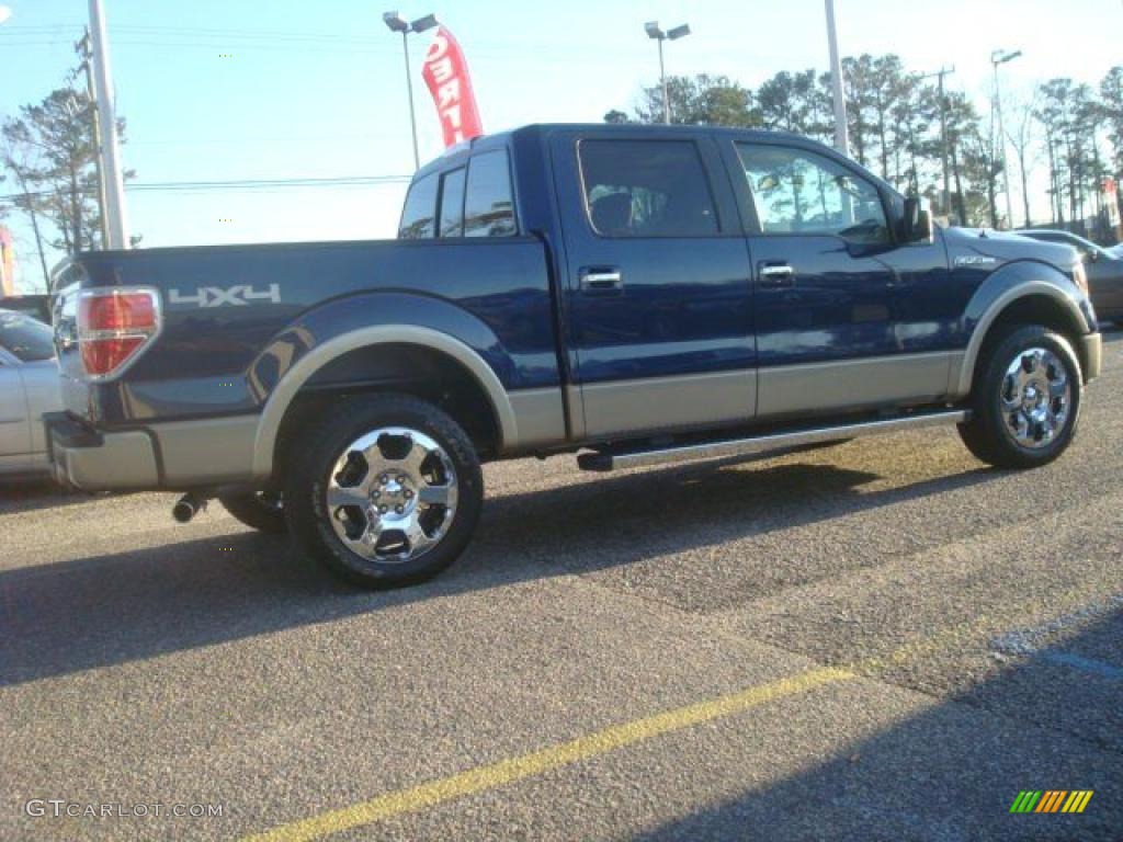 2010 F150 Lariat SuperCrew 4x4 - Dark Blue Pearl Metallic / Medium Stone photo #4