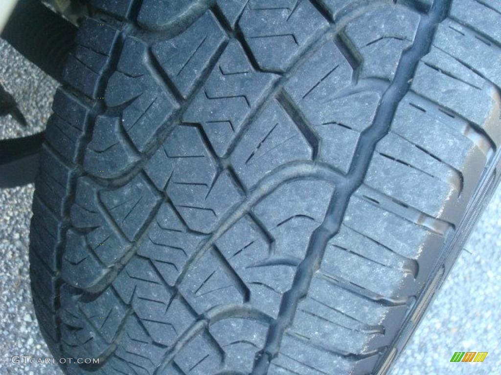 2010 F150 Lariat SuperCrew 4x4 - Dark Blue Pearl Metallic / Medium Stone photo #33