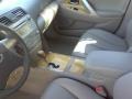 Black - Camry XLE Photo No. 13
