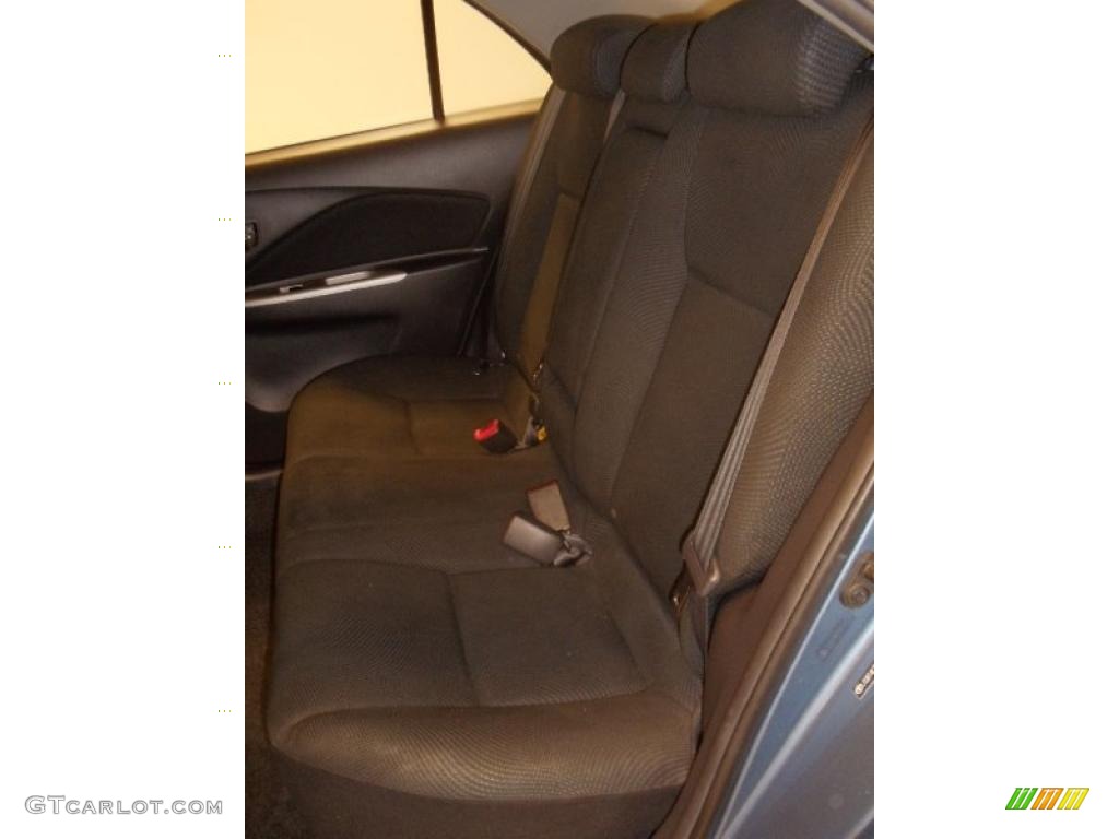 2010 Yaris Sedan - Pacific Blue Metallic / Dark Charcoal photo #24