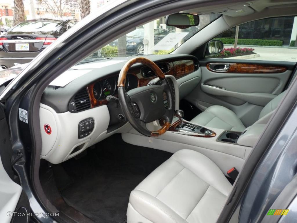 Dove Interior 2004 Jaguar XJ XJR Photo #43668811