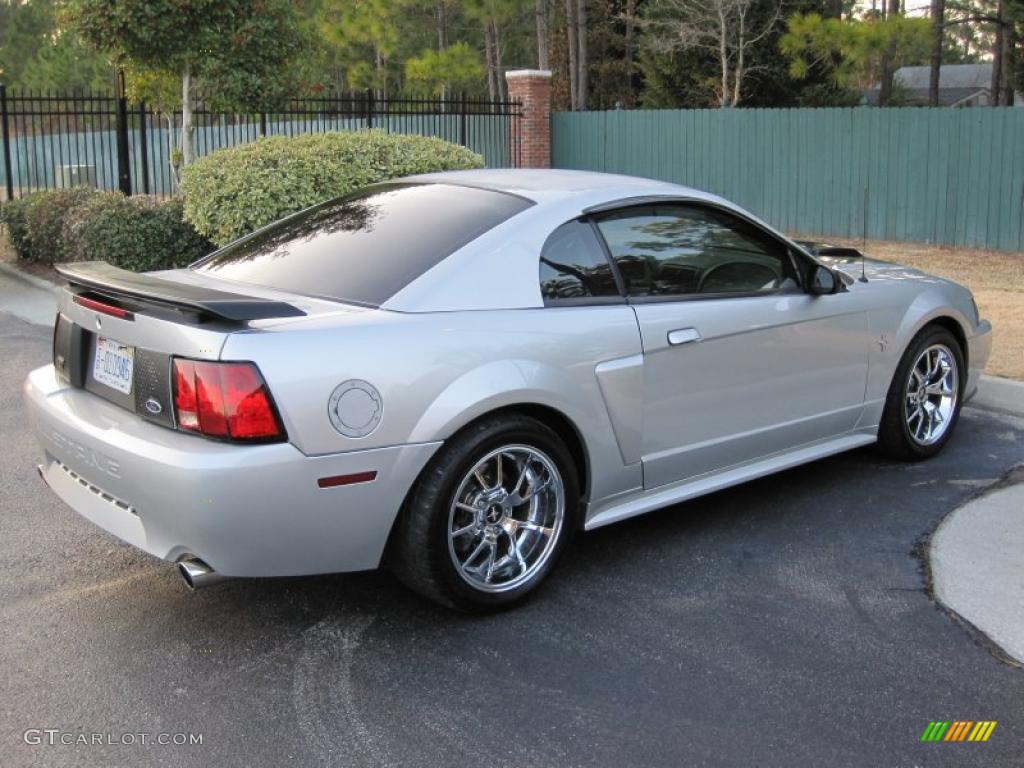 2003 Mustang GT Coupe - Silver Metallic / Medium Graphite photo #17