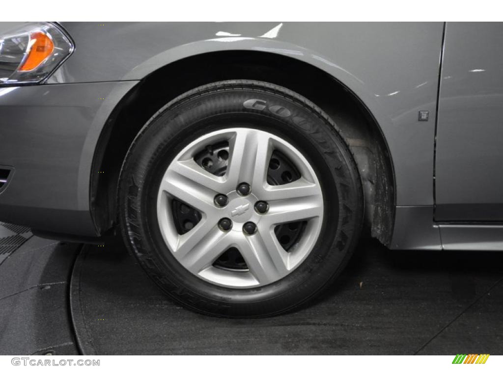 2009 Chevrolet Impala LS Wheel Photo #43673772