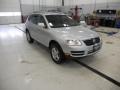 Reflex Silver Metallic - Touareg V6 Photo No. 10