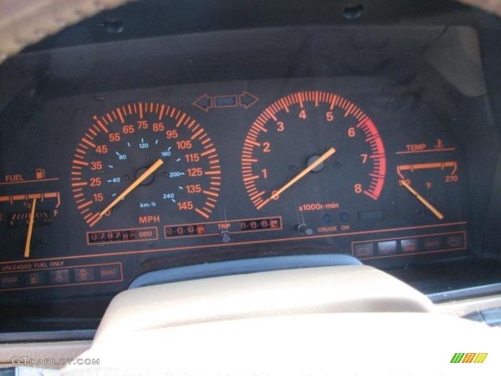 1986 Nissan 300ZX Coupe Gauges Photos
