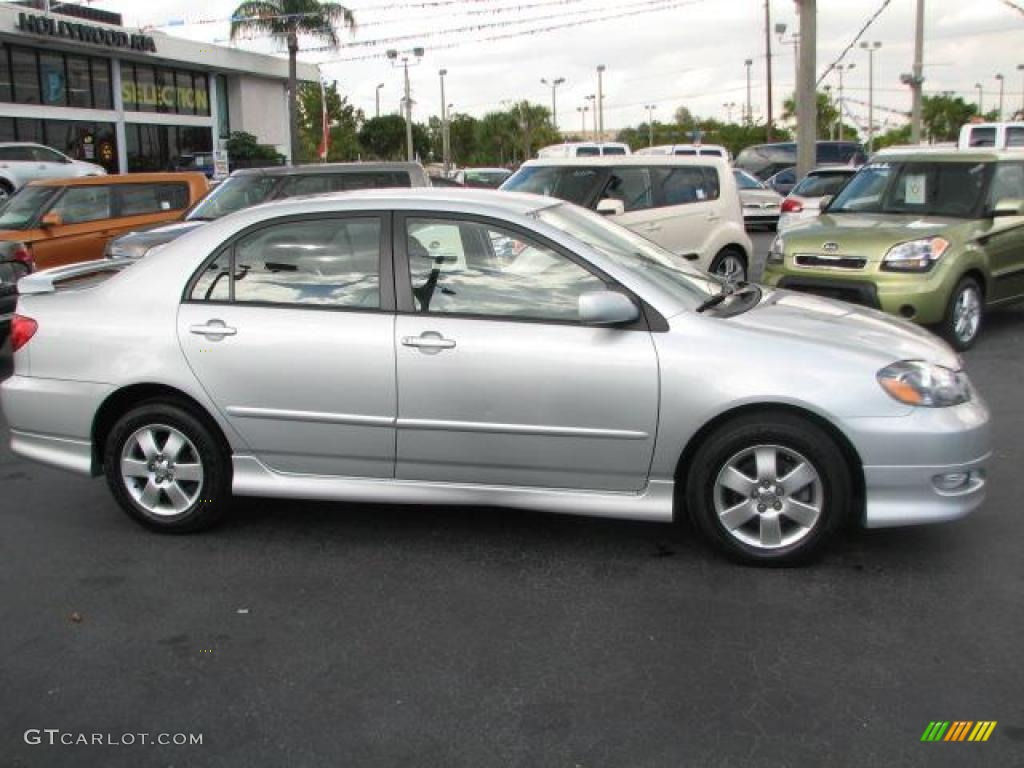 2005 Corolla S - Silver Streak Mica / Black photo #11