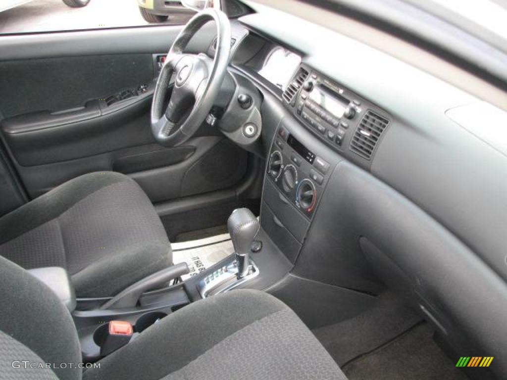2005 Corolla S - Silver Streak Mica / Black photo #12