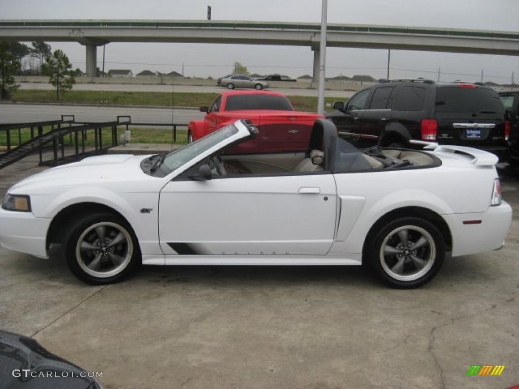 2001 Mustang GT Convertible - Oxford White / Medium Parchment photo #3
