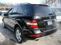 Black - ML 350 4Matic Photo No. 3