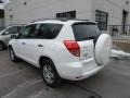 Super White - RAV4 4WD Photo No. 2