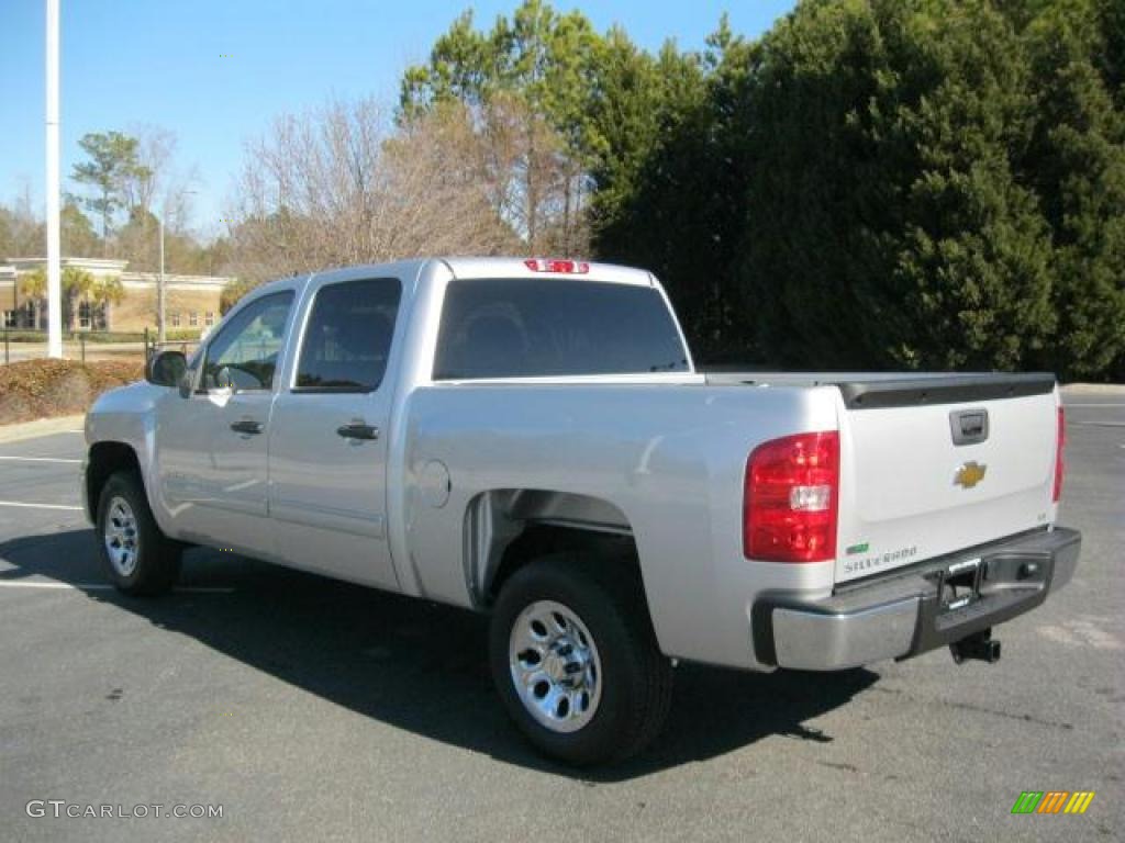 2011 Silverado 1500 LS Crew Cab - Sheer Silver Metallic / Dark Titanium photo #3