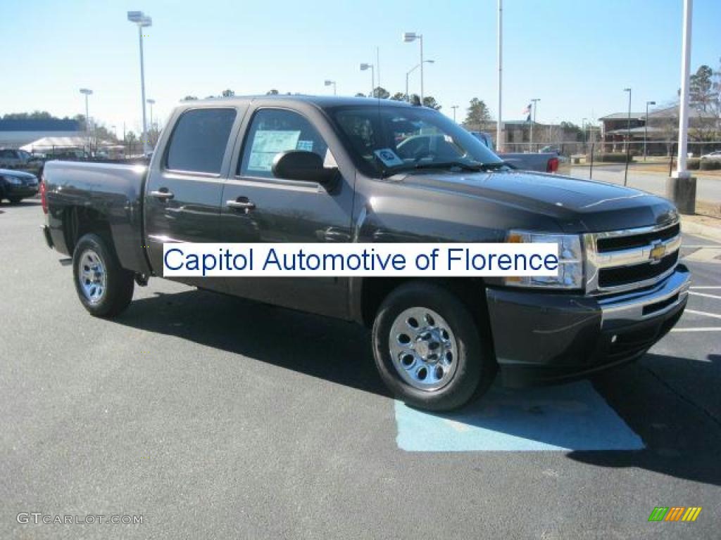 2011 Silverado 1500 LS Crew Cab - Taupe Gray Metallic / Dark Titanium photo #1