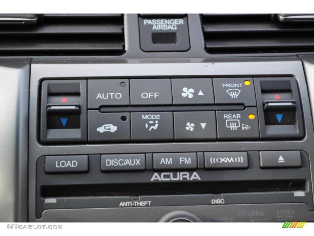 2010 Acura RL Technology Controls Photo #43702268