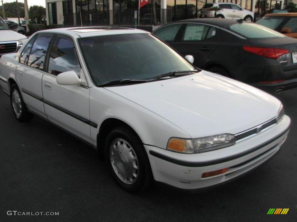 1993 Accord EX Sedan - Frost White / Blue photo #1