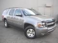 Greystone Metallic - Suburban LT 4x4 Photo No. 2