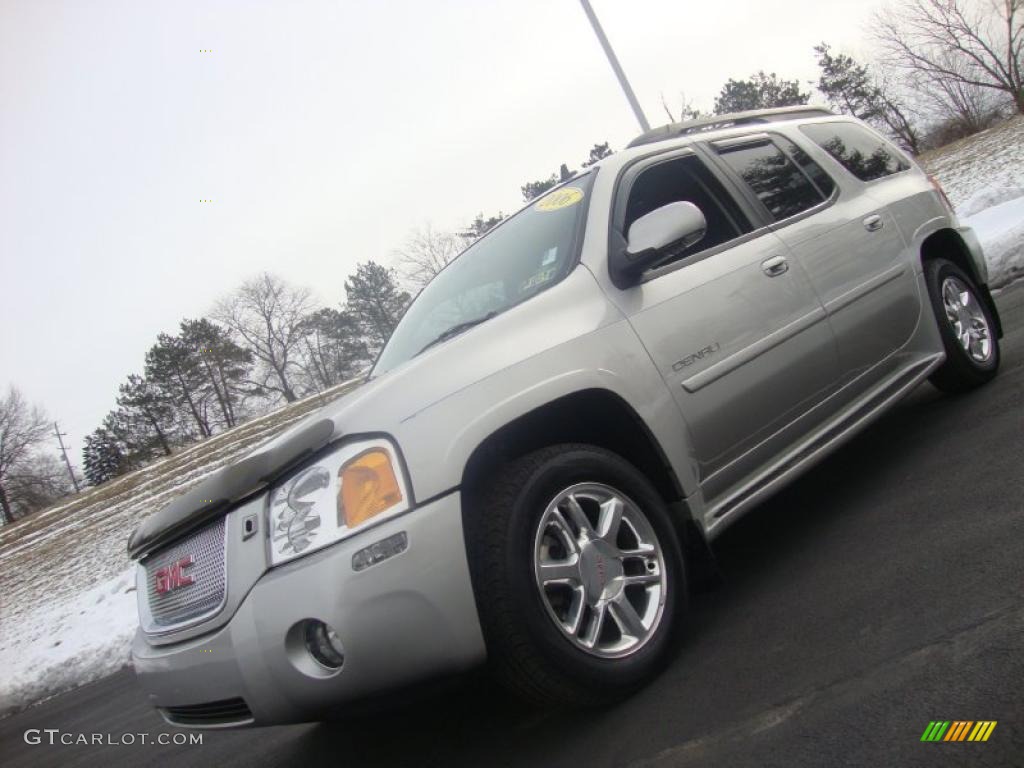 Liquid Silver Metallic GMC Envoy