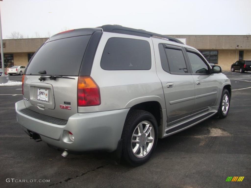 Liquid Silver Metallic 2006 GMC Envoy XL Denali 4x4 Exterior Photo #43730056