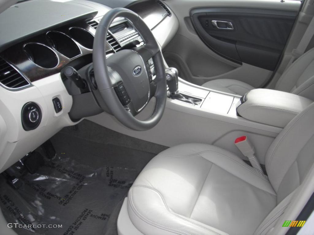 Light Stone Interior 2011 Ford Taurus SEL Photo #43750103