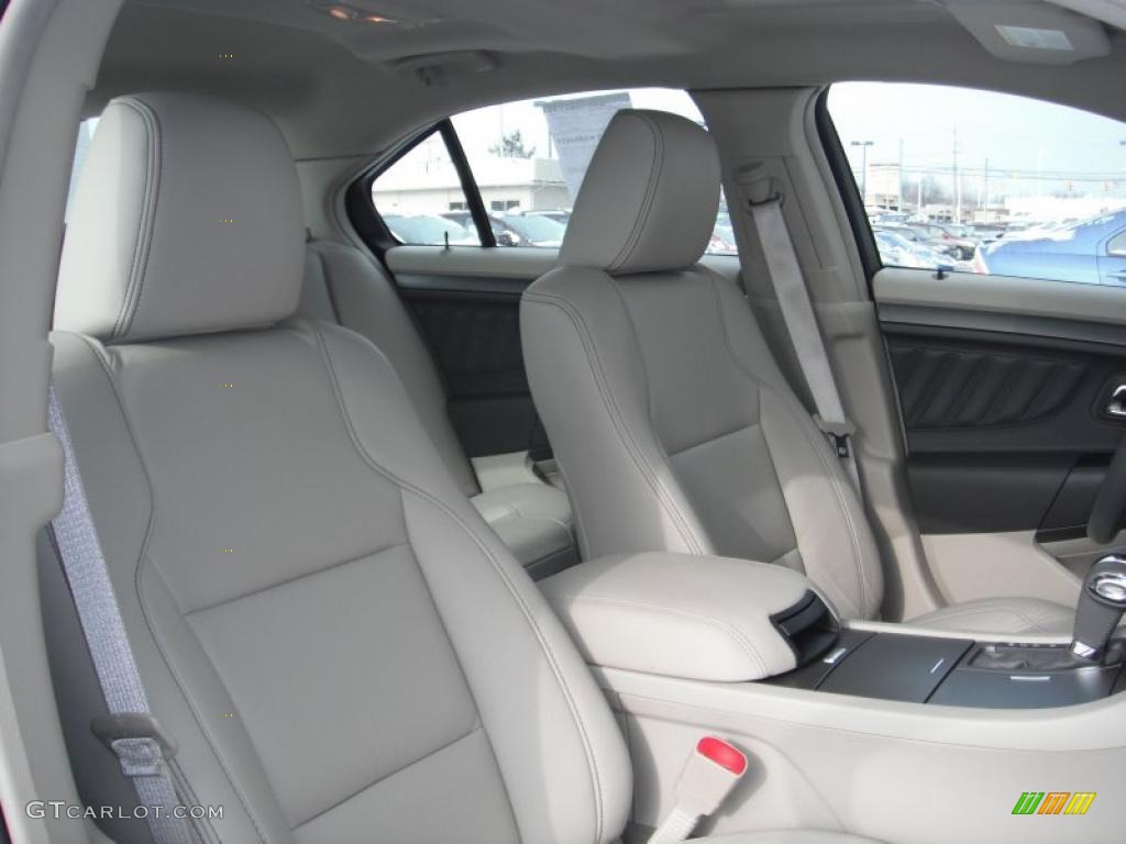 Light Stone Interior 2011 Ford Taurus SEL Photo #43750140