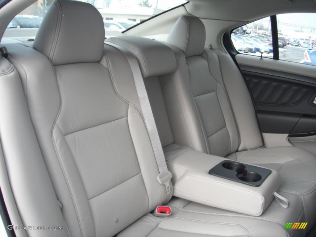 Light Stone Interior 2011 Ford Taurus SEL Photo #43750200