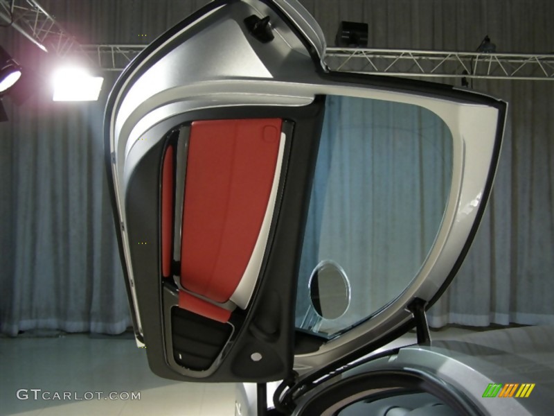 2006 Mercedes-Benz SLR McLaren Red Leather Door Panel Photo #43753