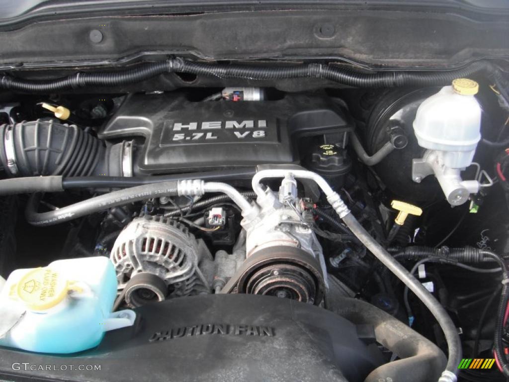 2006 Dodge Ram 2500 Sport Quad Cab 5.7 Liter HEMI OHV 16-Valve V8 Engine Photo #43753304