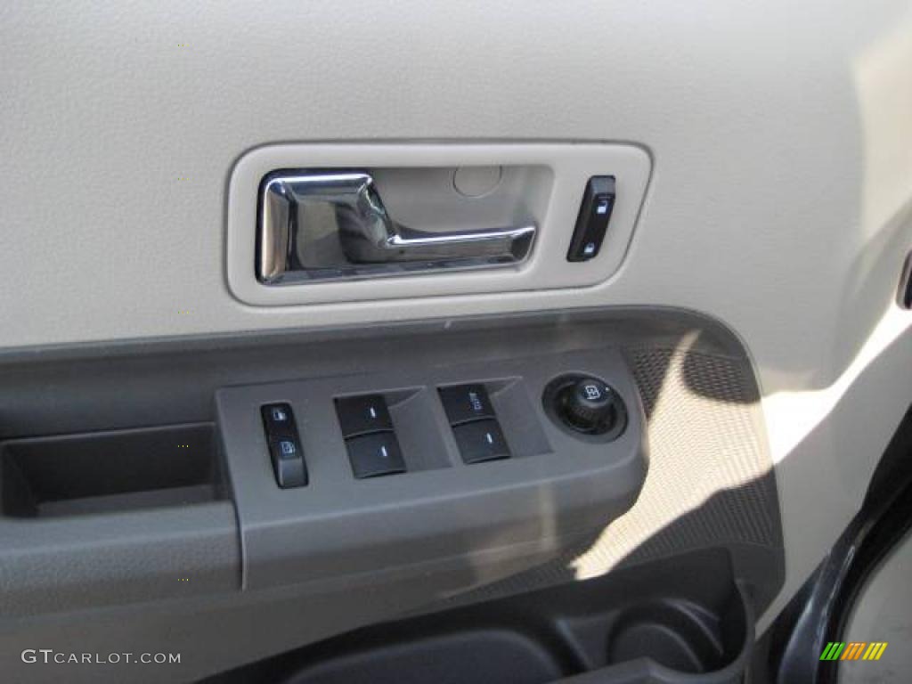 2007 Edge SE AWD - Carbon Metallic / Medium Light Stone photo #20