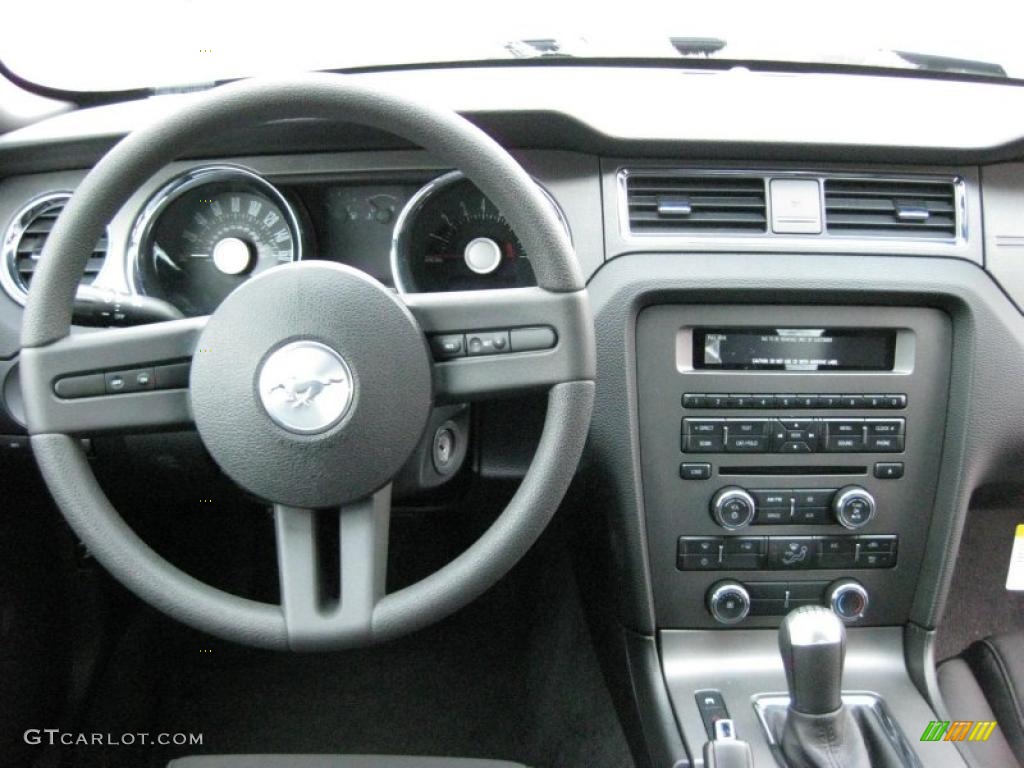 2011 Ford Mustang V6 Coupe Charcoal Black Dashboard Photo #43769125