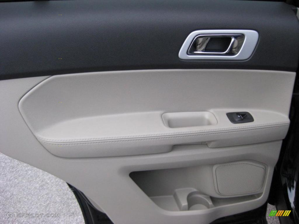 2011 Ford Explorer Limited 4WD Medium Light Stone Door Panel Photo #43769528