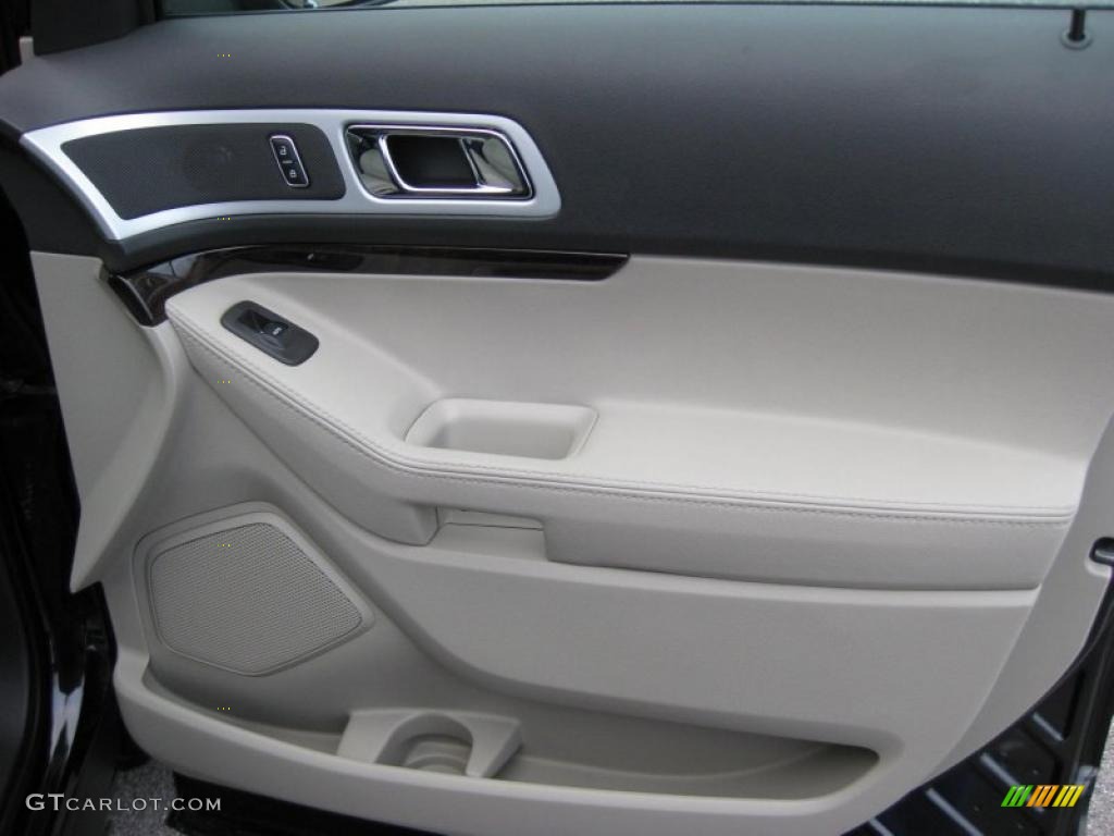 2011 Ford Explorer Limited 4WD Medium Light Stone Door Panel Photo #43769588