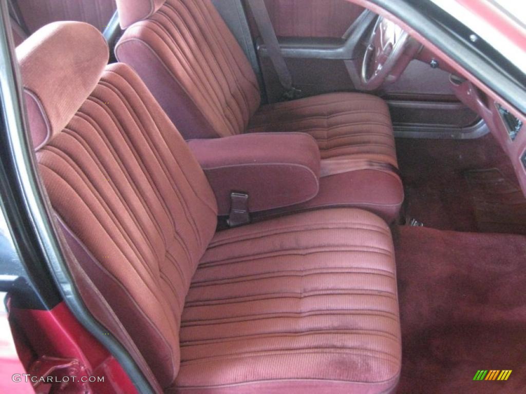 Garnet Red Interior 1994 Oldsmobile Cutlass Ciera S Photo #43774904