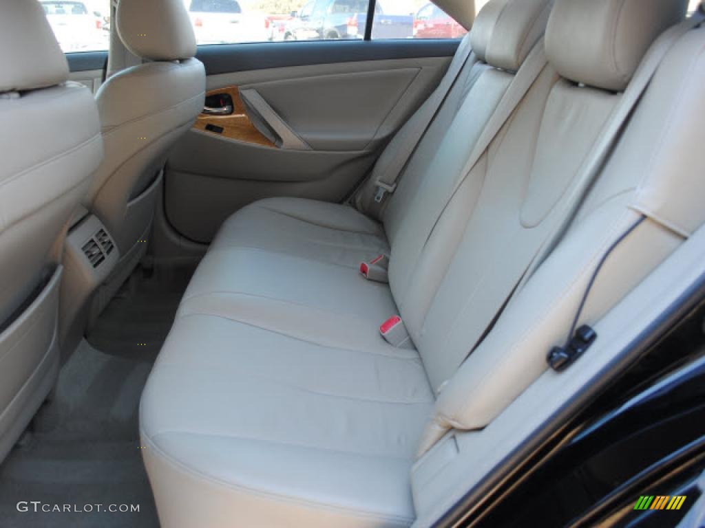 2007 Camry XLE V6 - Black / Bisque photo #12