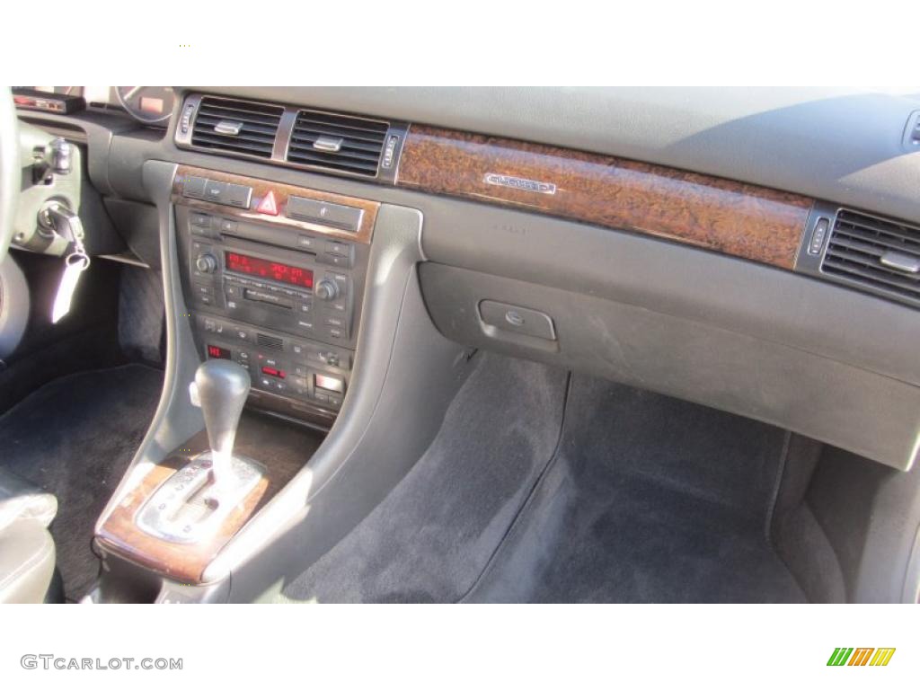 2002 Audi S6 4.2 quattro Avant Ebony Dashboard Photo #43778808